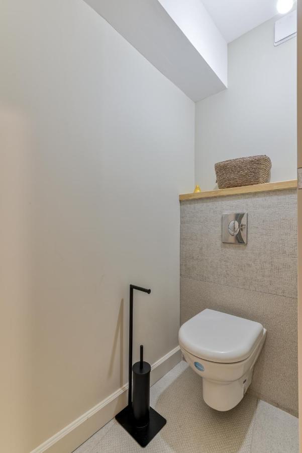 Les Gites De Laure - O Lit Divin, Instant De Volupte, Balneo Sauna, Climatisation, Netflix, 160M De La Cite Medievale Каркассон Экстерьер фото